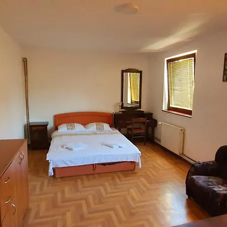 Dijamant Hotel